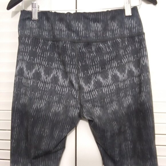 The North Face Womens Motivation Cropped Legging Size Medium - Picture 5 of 7